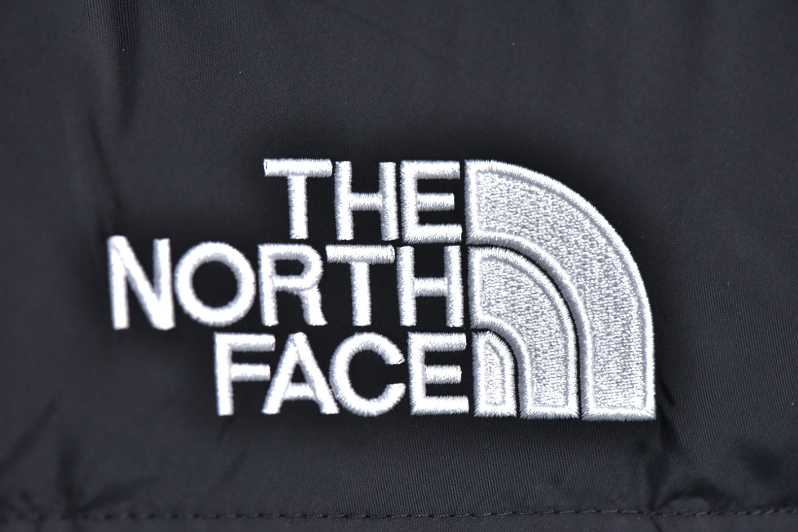 图片[7]-#SG巅峰系列 THE NORTH FACE北面1996 经典款羽绒服系列 13色 现货供应“全年售后” 原厂面料：国标90绒「正品同步」 假1赔3️ 不用看市场货的文案怎么写 你问他敢不敢赔就完了 温馨提示❗️（巅峰只做高端产品） 颜色：黑色.金属色.绿色.深黄色.紫色.粉色.白色.淡兰色.藏蓝色. 芥末绿.深灰色.橙色.酒红色 尺码：XS S Ｍ L XL XXL-选品中心