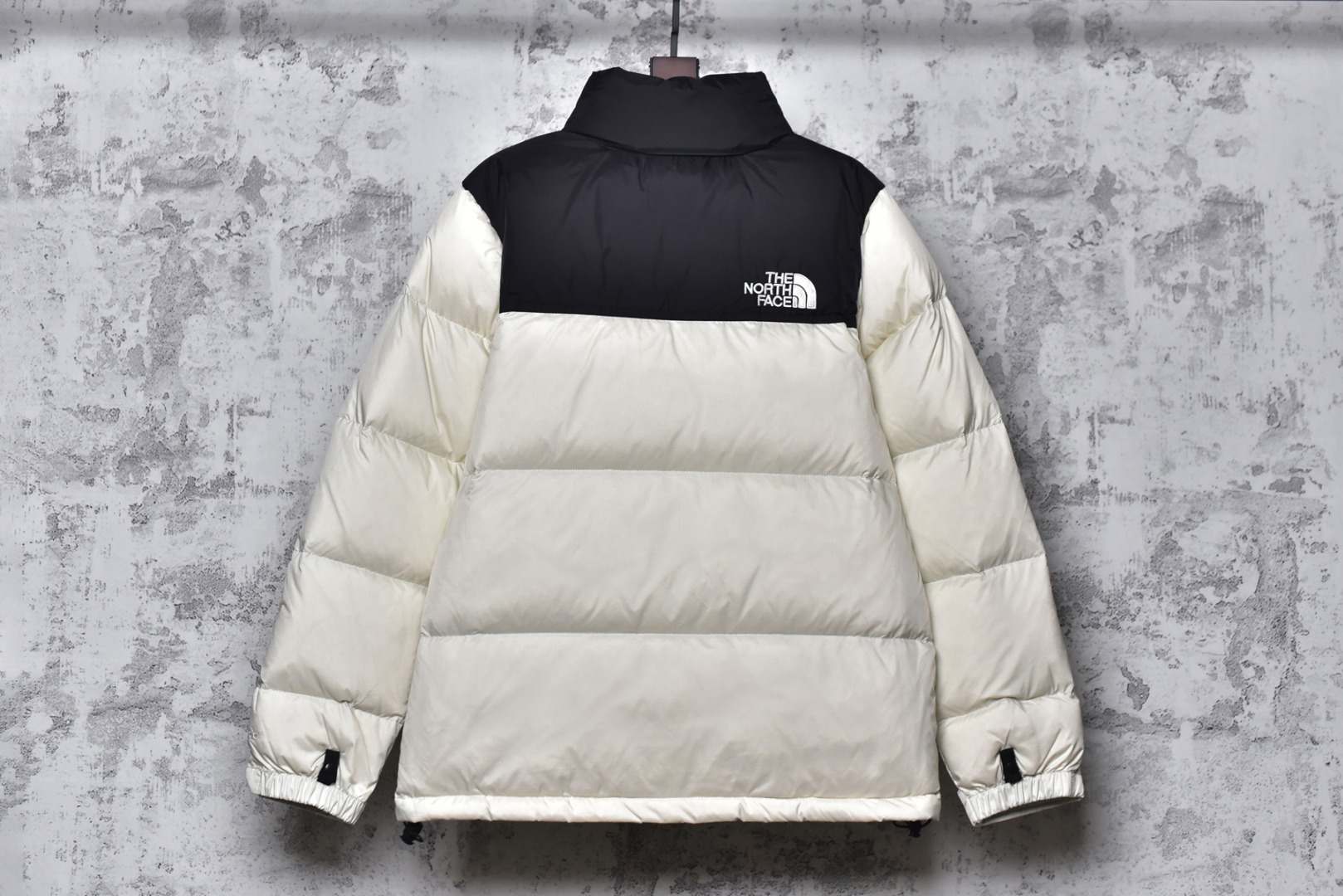 图片[2]-#SG巅峰系列 THE NORTH FACE北面1996 经典款羽绒服系列 13色 现货供应“全年售后” 原厂面料：国标90绒「正品同步」 假1赔3️ 不用看市场货的文案怎么写 你问他敢不敢赔就完了 温馨提示❗️（巅峰只做高端产品） 颜色：黑色.金属色.绿色.深黄色.紫色.粉色.白色.淡兰色.藏蓝色. 芥末绿.深灰色.橙色.酒红色 尺码：XS S Ｍ L XL XXL-选品中心