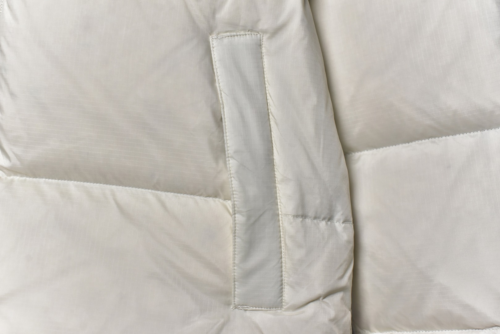 图片[3]-#SG巅峰系列 THE NORTH FACE北面1996 经典款羽绒服系列 13色 现货供应“全年售后” 原厂面料：国标90绒「正品同步」 假1赔3️ 不用看市场货的文案怎么写 你问他敢不敢赔就完了 温馨提示❗️（巅峰只做高端产品） 颜色：黑色.金属色.绿色.深黄色.紫色.粉色.白色.淡兰色.藏蓝色. 芥末绿.深灰色.橙色.酒红色 尺码：XS S Ｍ L XL XXL-选品中心