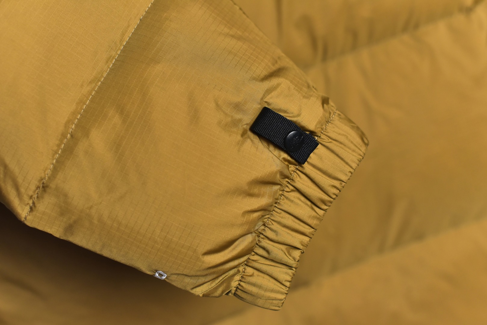 图片[5]-#SG巅峰系列 THE NORTH FACE北面1996 经典款羽绒服系列 13色 现货供应“全年售后” 原厂面料：国标90绒「正品同步」 假1赔3️ 不用看市场货的文案怎么写 你问他敢不敢赔就完了 温馨提示❗️（巅峰只做高端产品） 颜色：黑色.金属色.绿色.深黄色.紫色.粉色.白色.淡兰色.藏蓝色. 芥末绿.深灰色.橙色.酒红色 尺码：XS S Ｍ L XL XXL-选品中心