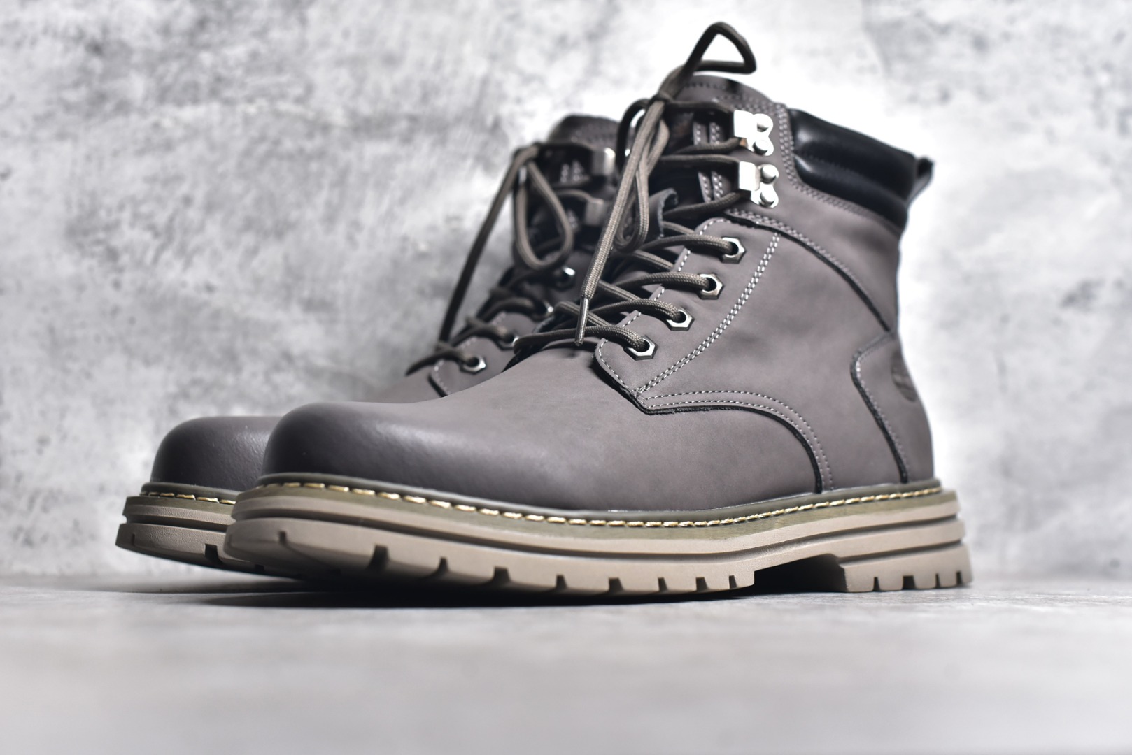 图片[2]-#Timberland添柏岚/天伯伦户外高帮休闲大黄靴系列 广东大厂品质 原盒原包装 24ss新款时尚潮流搭配 面料采用意大利🇮🇹顶级磨砂细纹牛皮 搭配防臭防腐真皮乳胶鞋垫 给您完美的穿着体验 质量考究耐穿 型男必备 专治不帅 高品质脚感一流 尺码：38 39 40 41 42 43 44（皮鞋码）-选品中心