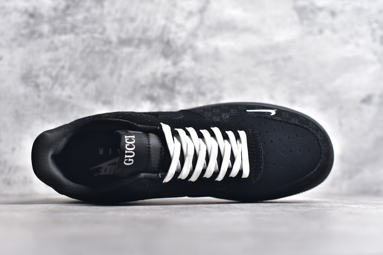 图片[4]-#NK Air Force 1\’07 Low 古驰熊联名-极夜黑 空军一号低帮休闲板鞋 KK1988-007 #原楦头原纸板 原装鞋盒 定制五金配件 内置全掌气垫 原厂鞋底 尺码：36 36.5 37.5 38 38.5 39 40 40.5 41 42 42.5 43 44 44.5 45-选品中心