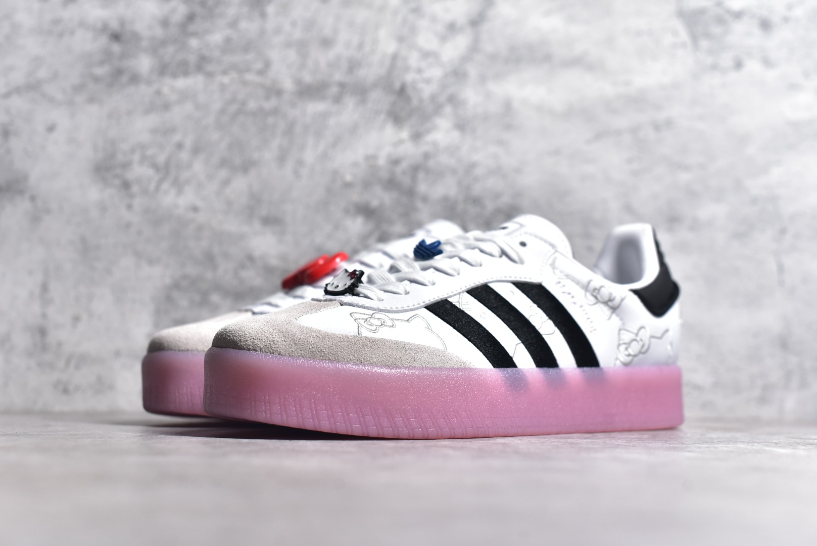 图片[2]-#纯原 正确版 KITH x Clarks x Adidas Originals 8th Street Samba \”Savannah\”桑巴舞街头系列德训运动板鞋 采用固色翻毛皮组合牛剖革鞋面材质 外置正确3层组合围条加厚烟胶橡胶大底 货号：IG4450 尺码：36 37 37.5 38 38.5 39.5 40-选品中心