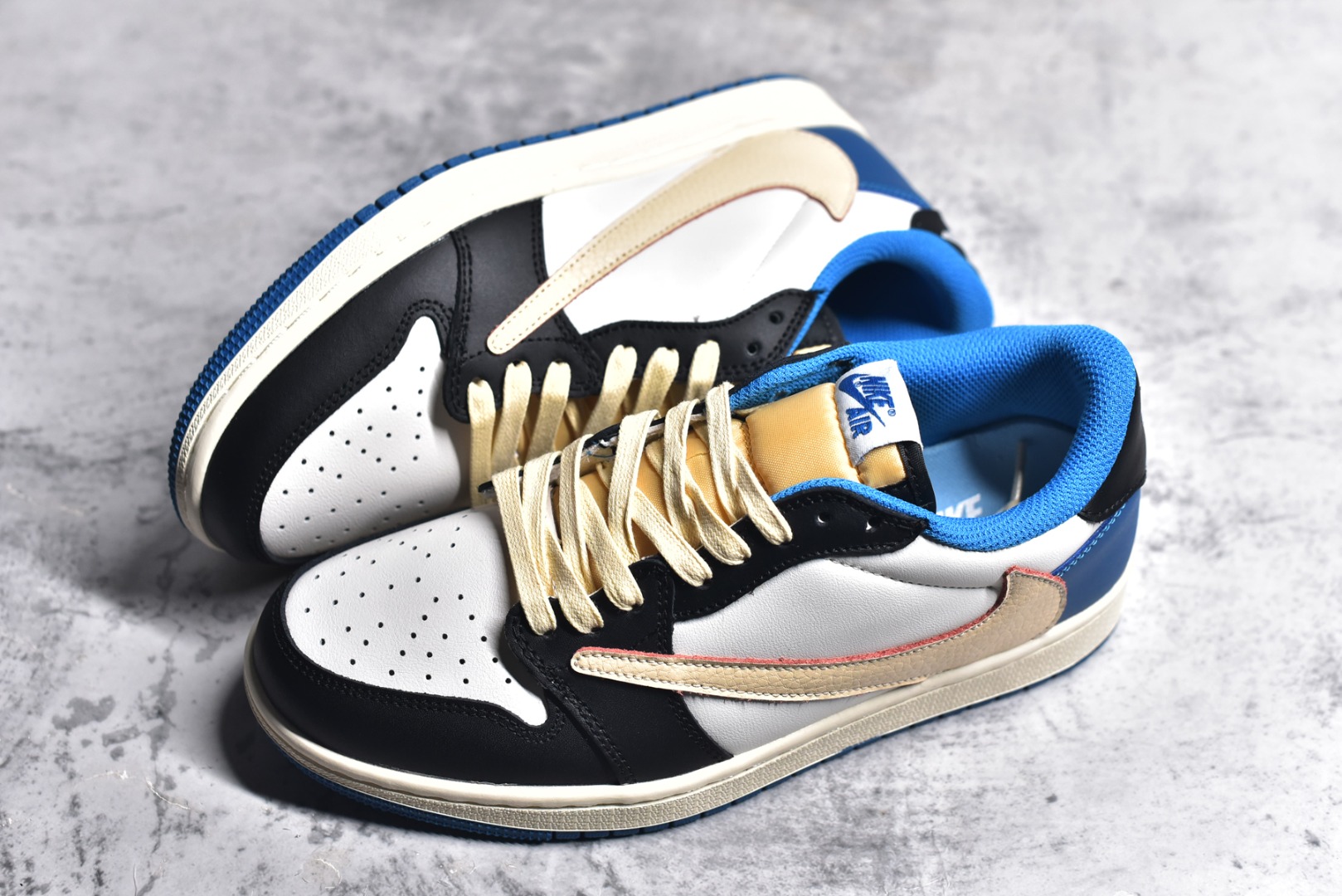 图片[7]-#特价 ️ Air Jordan 1 low 低帮 倒钩配色系列 性价比无敌 走量拉新客必备单品 尺码：36 36.5 37.5 38 38.5 39 40 40.5 41 42 42.5 43 44 44.5 45 46-选品中心