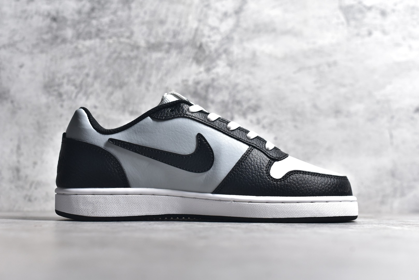 图片[3]-#秒杀 ️ 经典百搭 Nike 系列 复古舒适防滑轻便低帮板鞋 尺码：36 36.5 37.5 38 38.5 39 40 40.5 41 42 42.5 43 44 44.5 45-选品中心