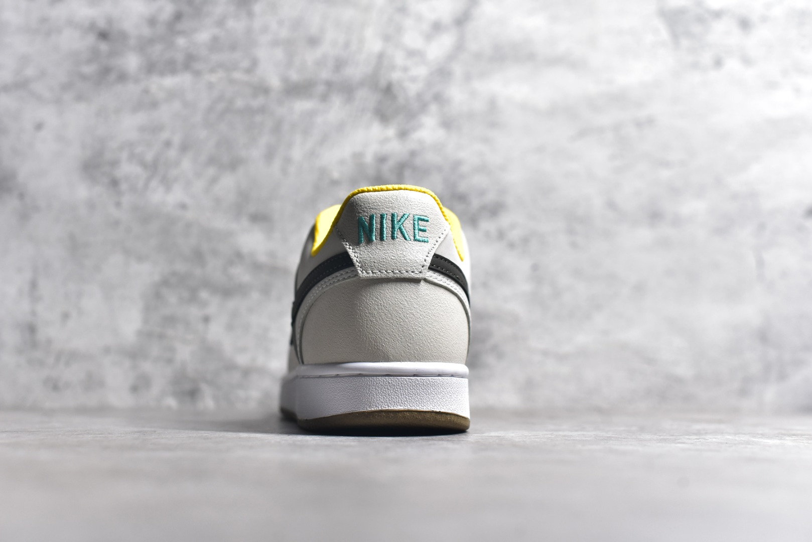 图片[5]-#秒杀 ️ 经典百搭 Nike 系列 复古舒适防滑轻便低帮板鞋 尺码：36 36.5 37.5 38 38.5 39 40 40.5 41 42 42.5 43 44 44.5 45-选品中心