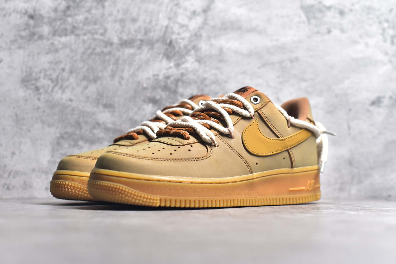 图片[2]-#Nk Air Force 1‘07 Low 解构麦色 空军一号低帮休闲板鞋 CJ9197-102  #设计灵感来源于美拉德色系，整双鞋子采用解构绑带设计，增加了鞋子层次感 ！  尺码：36 36.5 37.5 38 38.5 39 40 40.5 41 42 42.5 43 44 44.5 45-选品中心