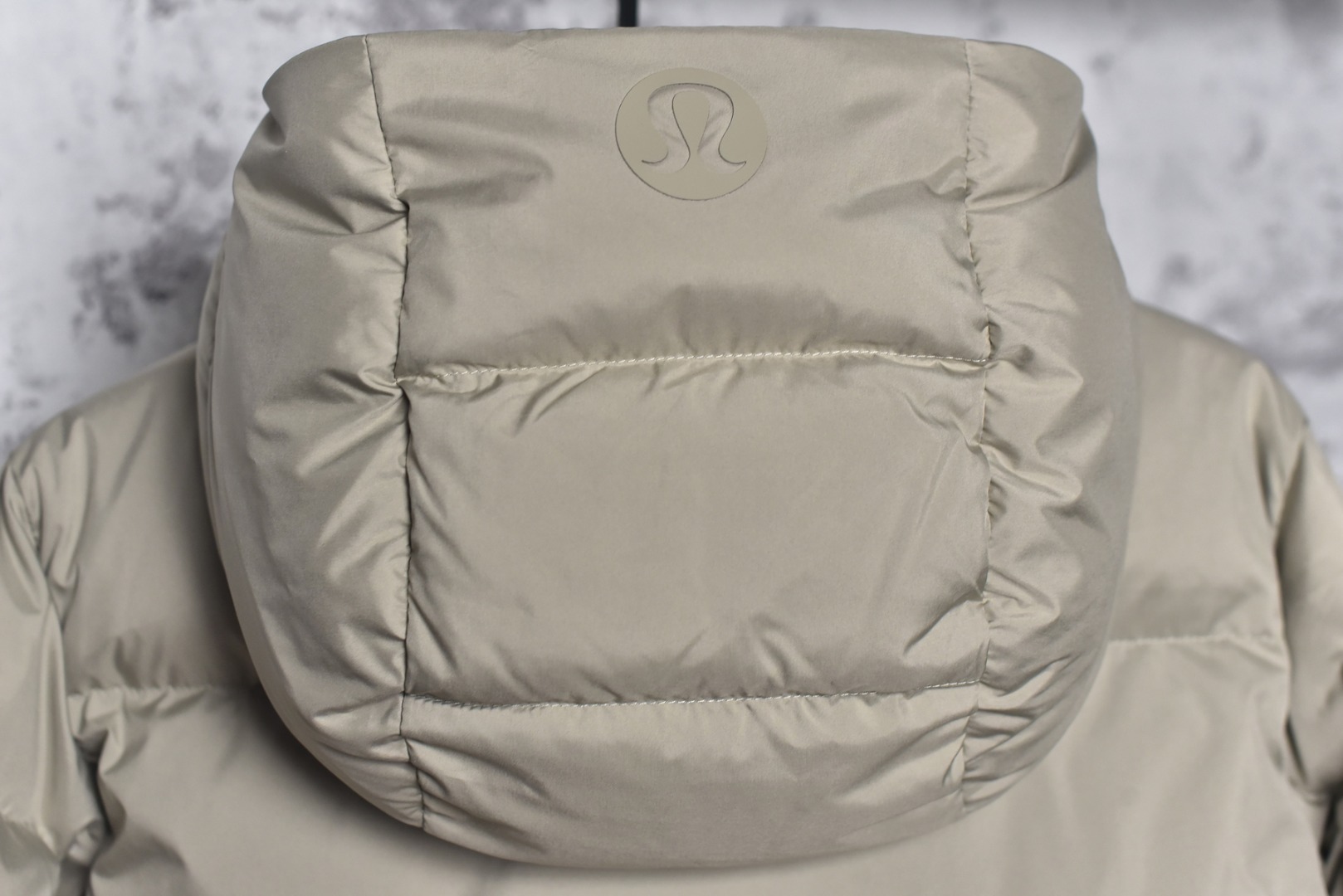 图片[5]-#SG巅峰版 LULULEMON露露乐蒙Wunder-Puff-SoftMAtte 3格系列❗️ 现货供应 全年售后❗️ 原厂面料：80绒（不是一件罚一件） 温馨提示❗️（只做高端产品） DF巅峰 踏上巅峰❗️ 颜色：黑色.白色.灰色 尺码：2#.4#.6#.8#.10#-选品中心