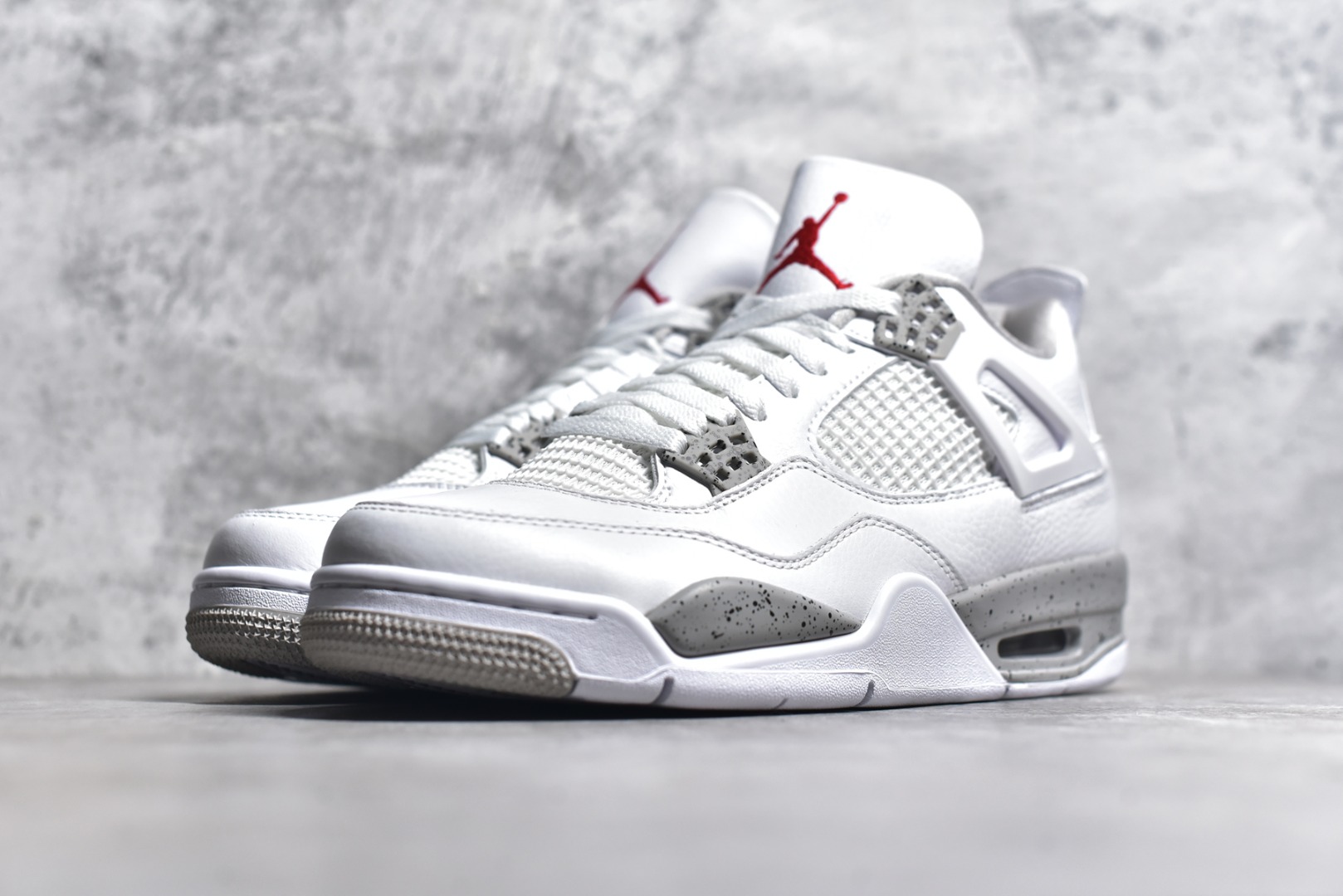 图片[2]-#NK Air Jordan 4 Retro代中帮复古休闲运动文化篮球鞋 采用原厂纳帕头层皮组合固色翻毛皮鞋面材质#TPU超Q弹网格材质#还原ZP细节#原厂流水成型工艺及拉帮注胶效果#全新底模,完美品相清洁度及喷漆效果❗货号：CT8527 100 尺码：40.5 41 42 42.5 43 44 44.5 45 46-选品中心