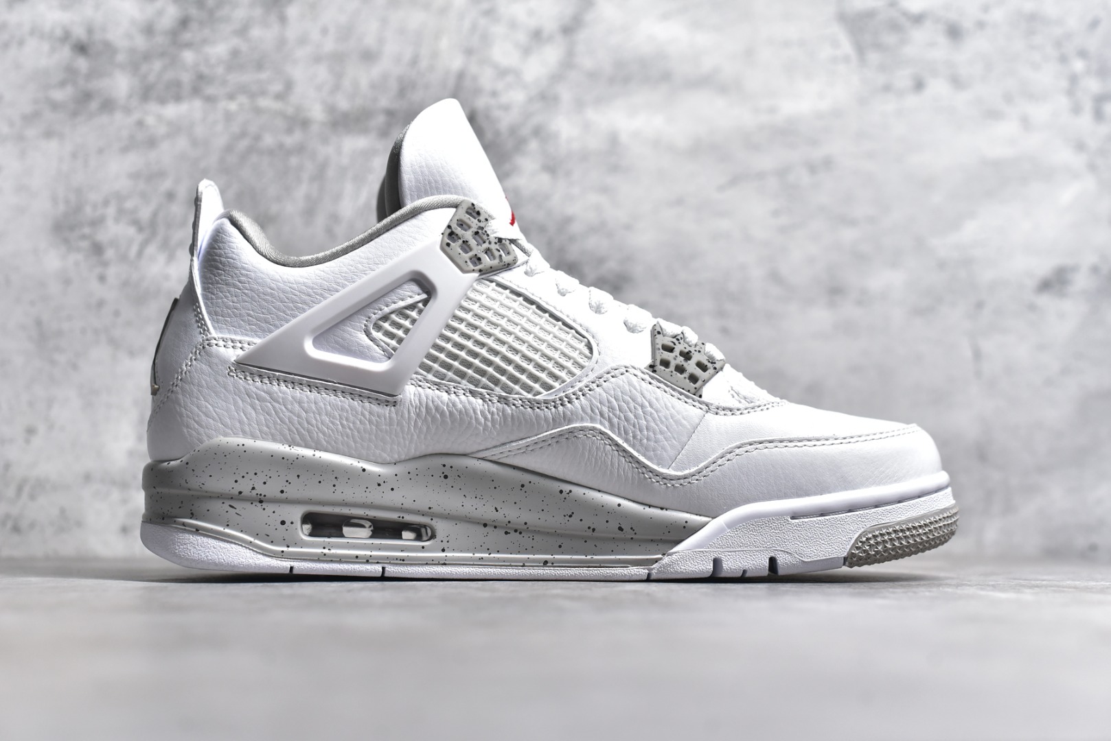 图片[3]-#NK Air Jordan 4 Retro代中帮复古休闲运动文化篮球鞋 采用原厂纳帕头层皮组合固色翻毛皮鞋面材质#TPU超Q弹网格材质#还原ZP细节#原厂流水成型工艺及拉帮注胶效果#全新底模,完美品相清洁度及喷漆效果❗货号：CT8527 100 尺码：40.5 41 42 42.5 43 44 44.5 45 46-选品中心
