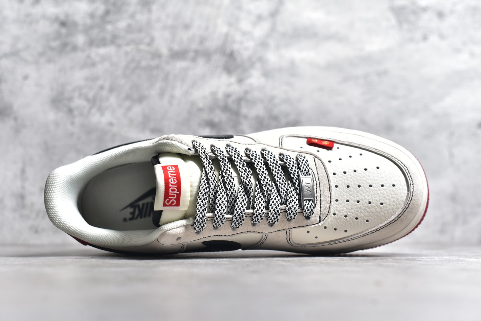 图片[4]-#NK Air Force 1\’07 Low Sup联名蛇年限定 黑蛇纹勾 空军一号低帮休闲板鞋 HH7518-033 #原楦头原纸板 原装鞋盒 定制五金配件 内置全掌气垫 原厂鞋底 尺码：36 36.5 37.5 38 38.5 39 40 40.5 41 42 42.5 43 44 44.5 45-选品中心