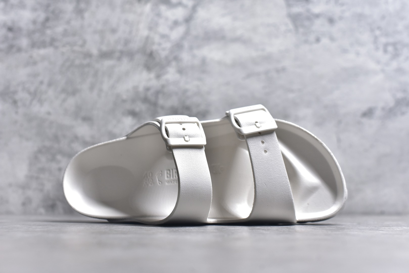 图片[4]-#Birkenstock 博肯/勃肯 EVA 双扣拖鞋凉鞋 129421 大厂出品 夏季走量必备爆款🔥超轻发泡大底 整鞋十分轻便 尺码：36 37 38 39 40 41 42 43 44 45 46-选品中心