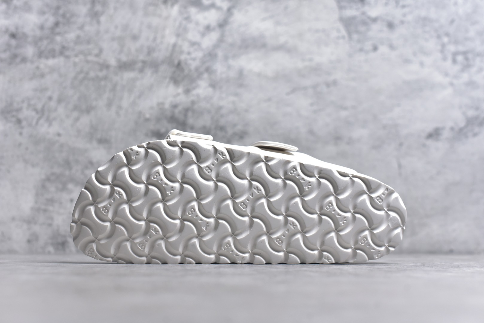 图片[6]-#Birkenstock 博肯/勃肯 EVA 双扣拖鞋凉鞋 129421 大厂出品 夏季走量必备爆款🔥超轻发泡大底 整鞋十分轻便 尺码：36 37 38 39 40 41 42 43 44 45 46-选品中心