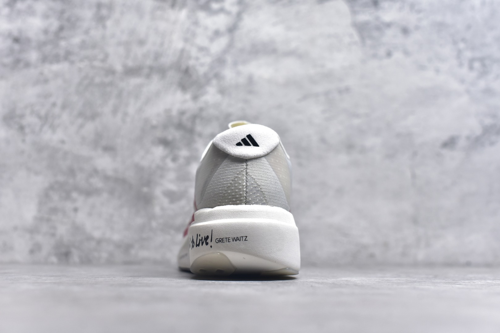 图片[5]-#阿迪达斯 AD Adizero Eva SL M 运动舒适防滑耐磨 低帮跑步鞋 阿迪达斯革新力作!「破纪录轻跑鞋」adiZero Adios Pro EVO 极致轻盈的Lightweight Upper设计,带来近乎裸足的舒适体验。中底采用尖端科技，Lightstrike Pro材料经过精细调校，实现卓越缓震与轻量化的完美结合。 尺码：36-45-选品中心