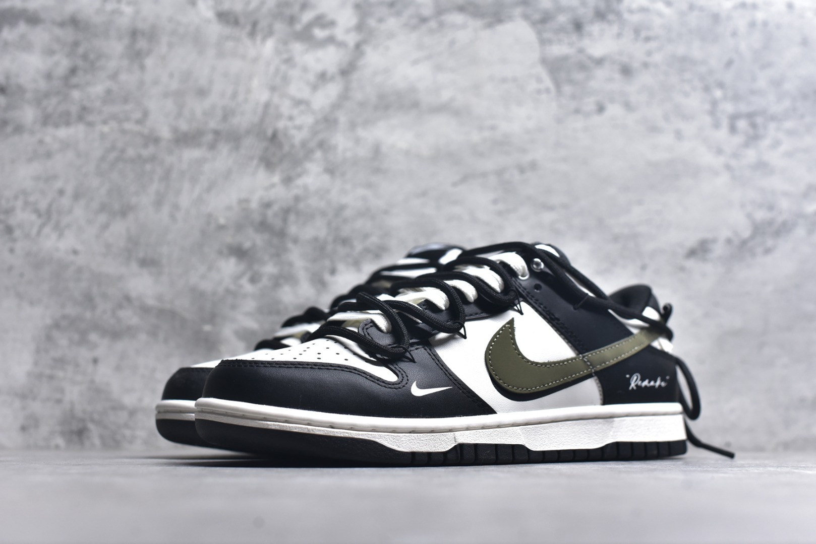 图片[2]-#Nike SB Dunk Low 绑带 周年高端定制 低帮休闲板鞋 BG0512-083 #定制鞋盒 超高清洁度 皮料切割干净无任何毛边 细节完美 尺码：40 40.5 41 42 42.5 43 44 44.5 45 46 9.E5-选品中心
