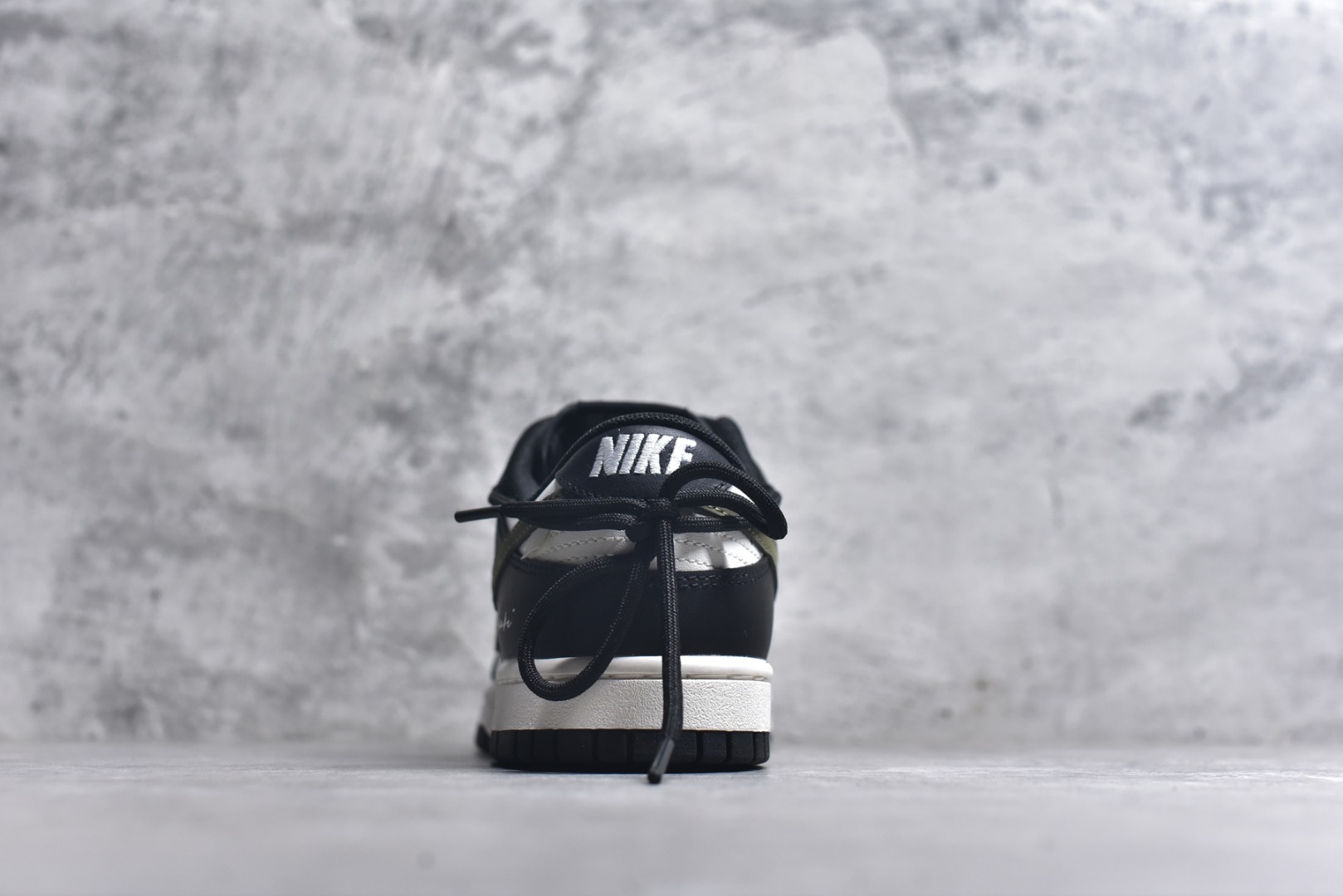 图片[5]-#Nike SB Dunk Low 绑带 周年高端定制 低帮休闲板鞋 BG0512-083 #定制鞋盒 超高清洁度 皮料切割干净无任何毛边 细节完美 尺码：40 40.5 41 42 42.5 43 44 44.5 45 46 9.E5-选品中心