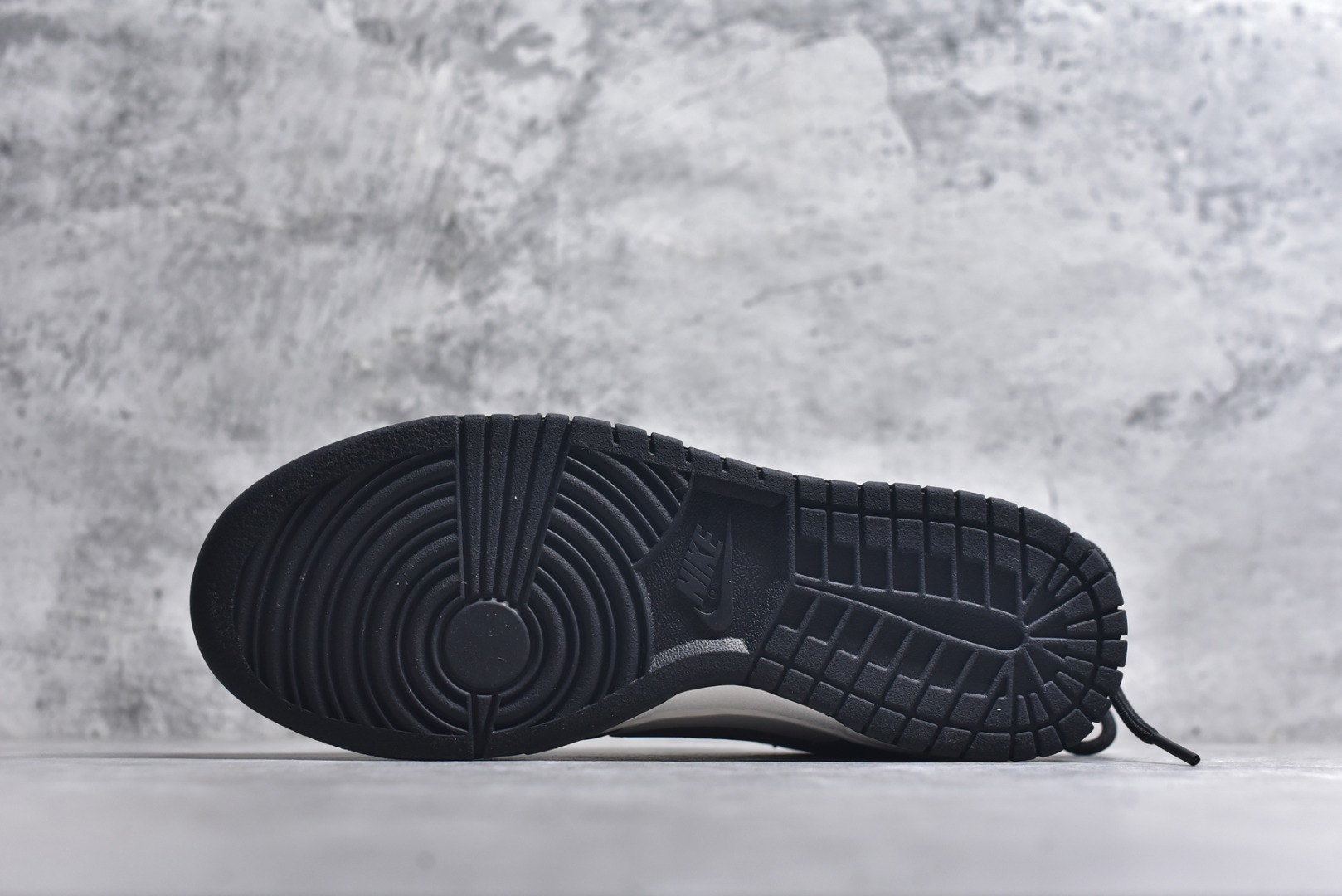 图片[6]-#Nike SB Dunk Low 绑带 周年高端定制 低帮休闲板鞋 BG0512-083 #定制鞋盒 超高清洁度 皮料切割干净无任何毛边 细节完美 尺码：40 40.5 41 42 42.5 43 44 44.5 45 46 9.E5-选品中心