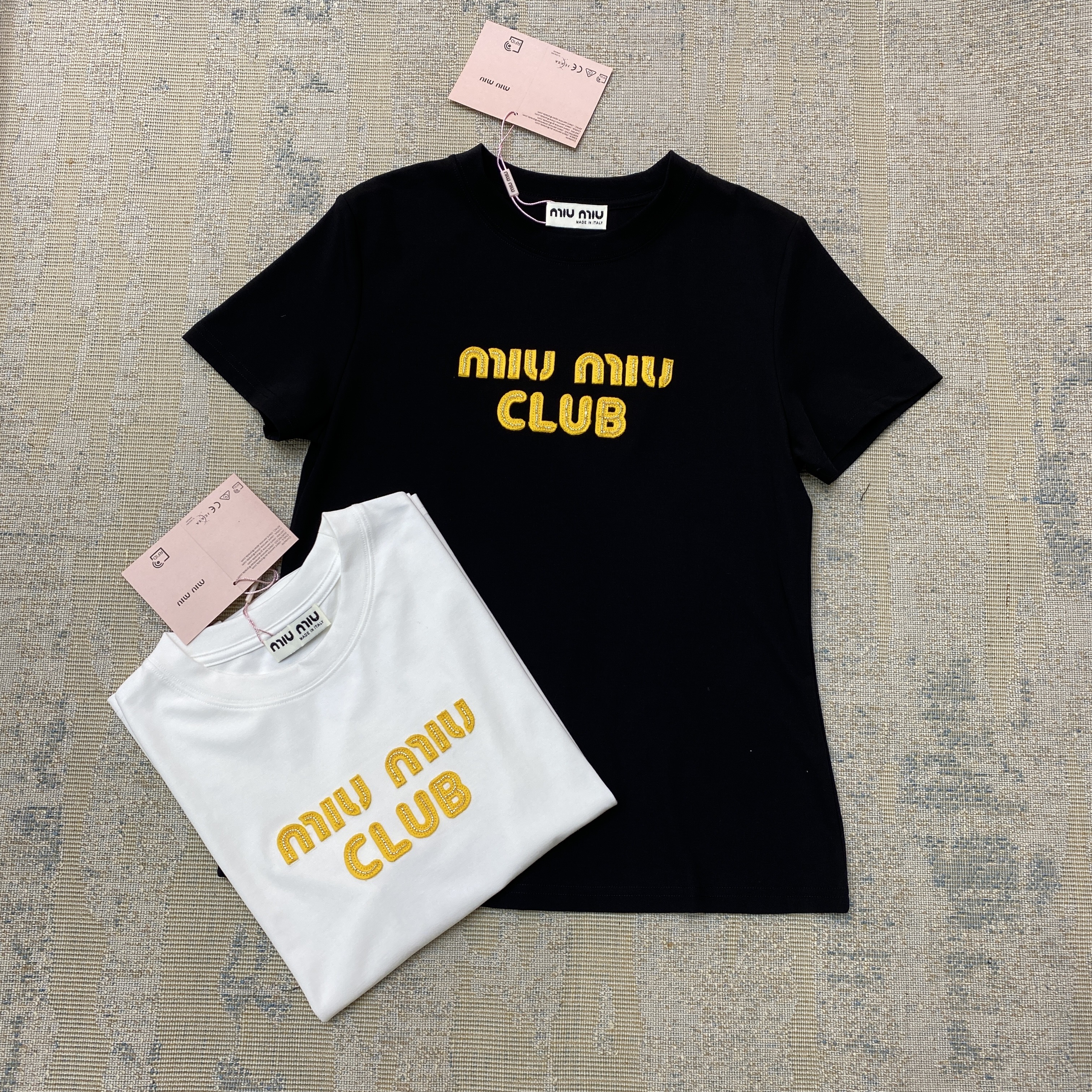 MiuMiu Vêtements T-Shirt En ligne du concepteur chinois
 Coton élastique Collection printemps – été