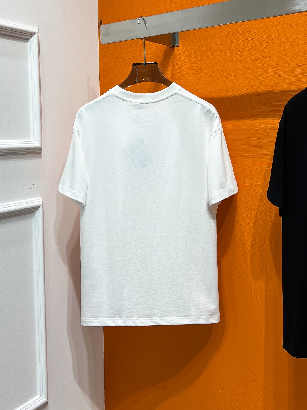 FENDI#24春夏顶级专柜同步短袖T恤3标齐全采用客供进口100%-32支双股新疆棉面料制成专柜原版面