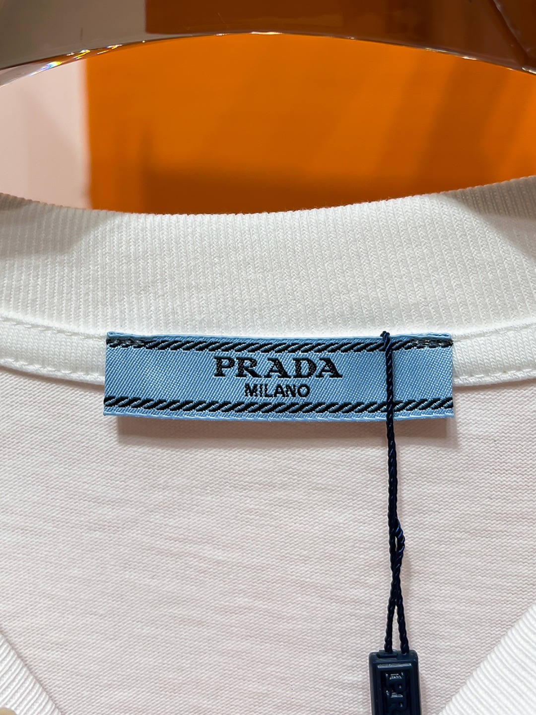 PRADA#24春夏顶级专柜同步短袖T恤3标齐全采用客供进口100%-32支双股新疆棉面料制成专柜原版面