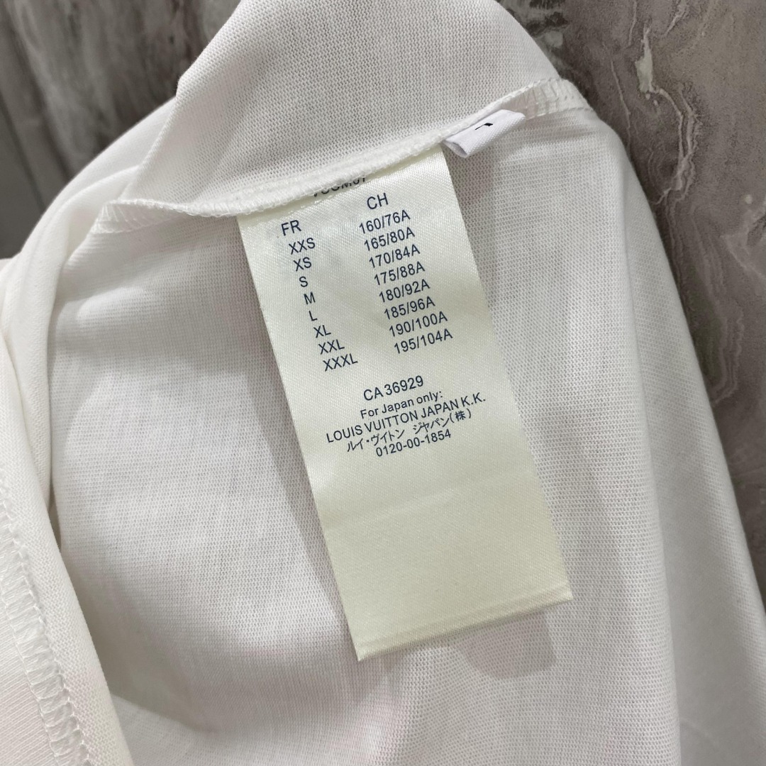 LV#24春夏顶级专柜同步短袖T恤3标齐全采用客供进口100%-32支双股新疆棉面料制成专柜原版面料品牌