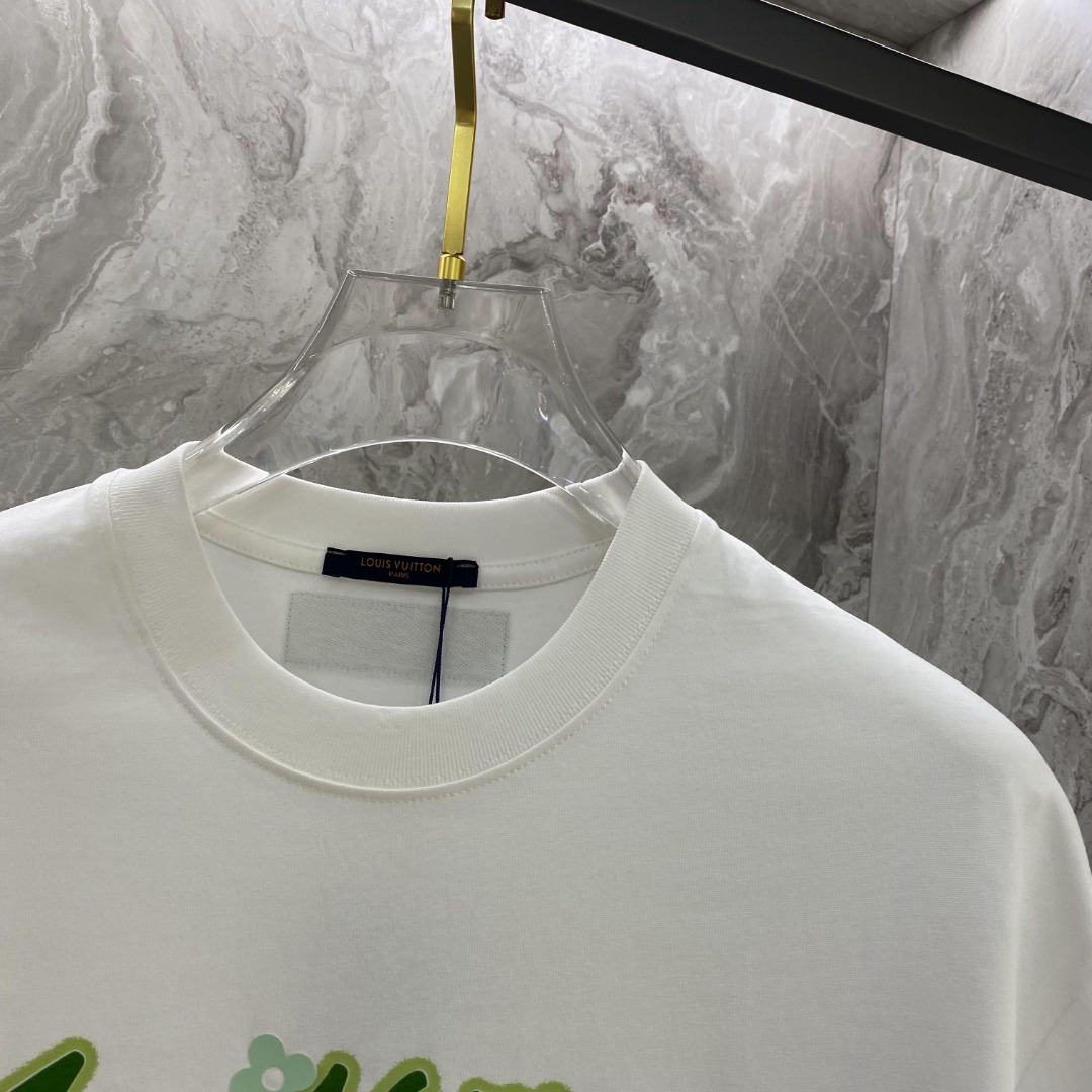 LV#24春夏顶级专柜同步短袖T恤3标齐全采用客供进口100%-32支双股新疆棉面料制成专柜原版面料品牌