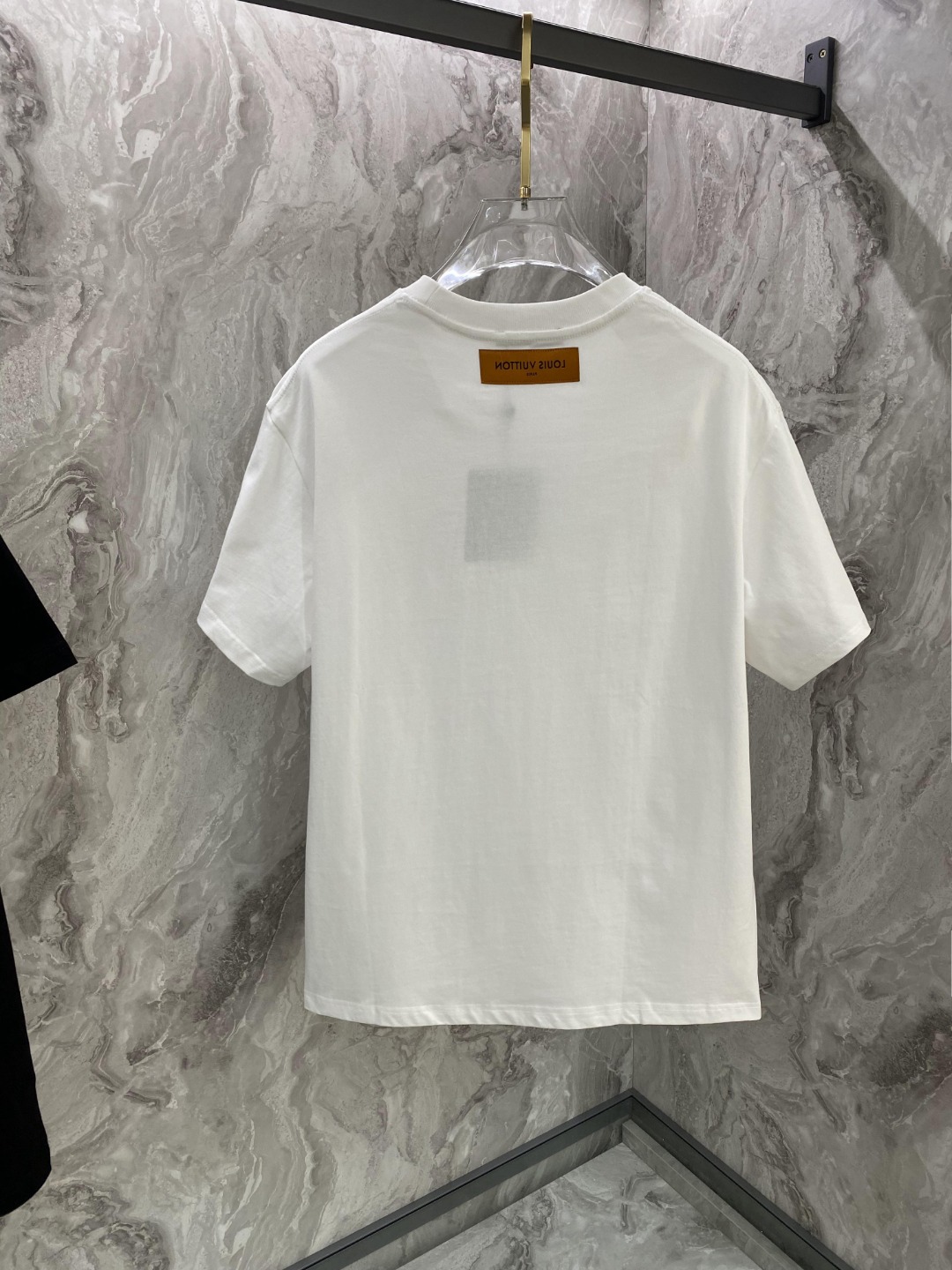 LV#24春夏顶级短袖T恤采用客供进口100%-32支双股新疆棉面料制成原版面料品牌辨识度超级强高街与精
