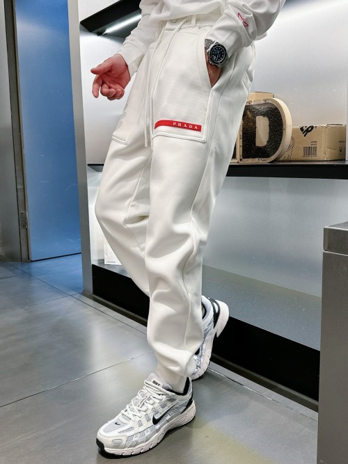 Prada Plush-Lined Jogger Pants: Ultimate Comfort and Style, Winter Collection 1 Prada Plush-Lined Jogger Pants: Ultimate Comfort and Style, Winter Collection