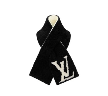 Lv scarf