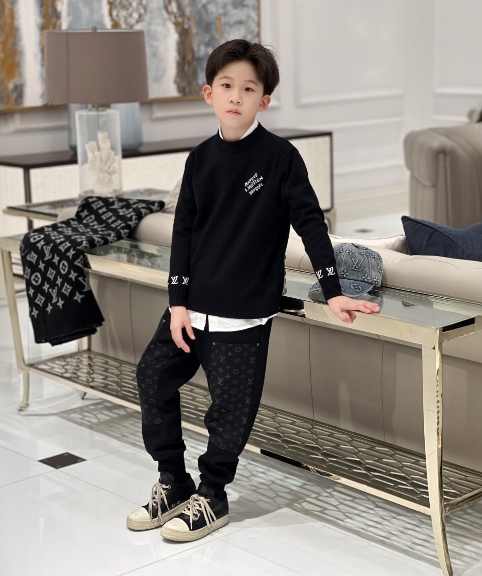 LV New Letter and Flower Sweater, High-Quality Comfortable Fashion in Various Sizes - 图片 5