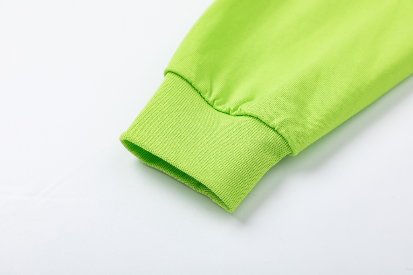 Crowe’s Fluorescent Green Graffiti Long Sleeve T-Shirt: CH-Defined High-Quality Cotton for Fall/Winter - 图片 8