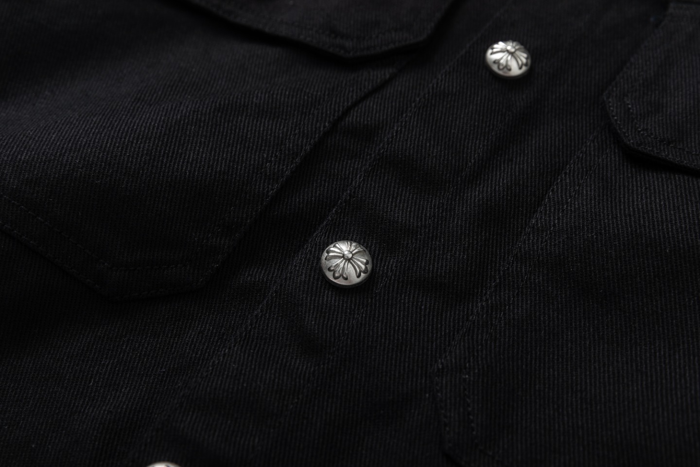Blue and White Crocson: Premium Embroidered Cotton Cowboy Jacket for Fall/Winter - 图片 7