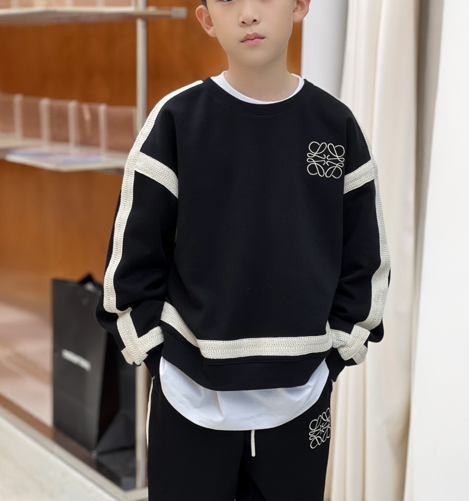 Loewe Haute Couture Haute Couture Ready-to-Wear Clothing Dress Jacket 3