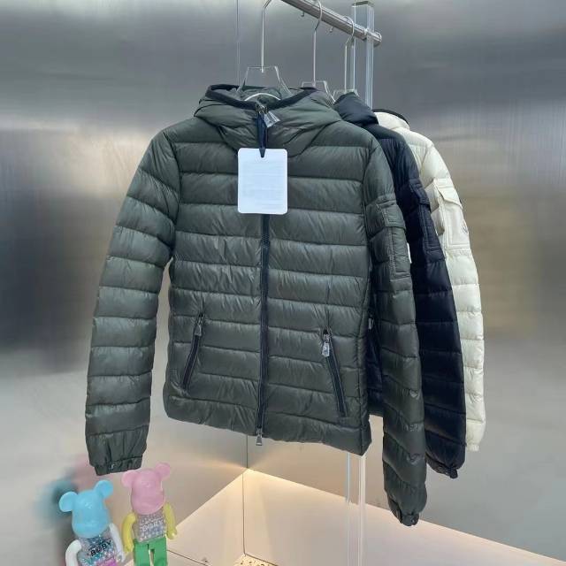 Moncler AAA+
 Ropa Chaqueta de plumón Verde del ejército Negro Blusa con capucha