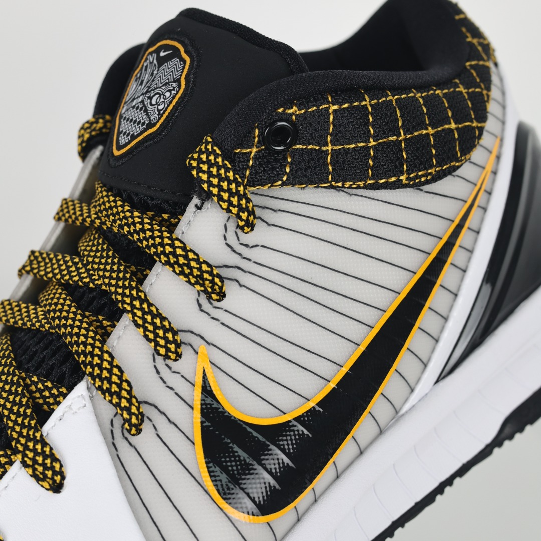 NK ZOOM KOBE 4 Protro ”Del Sol” white and yellow Kobe 4th generation white and yellow