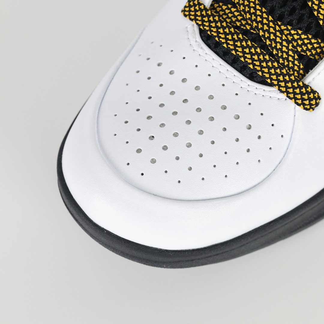 NK ZOOM KOBE 4 Protro ”Del Sol” white and yellow Kobe 4th generation white and yellow