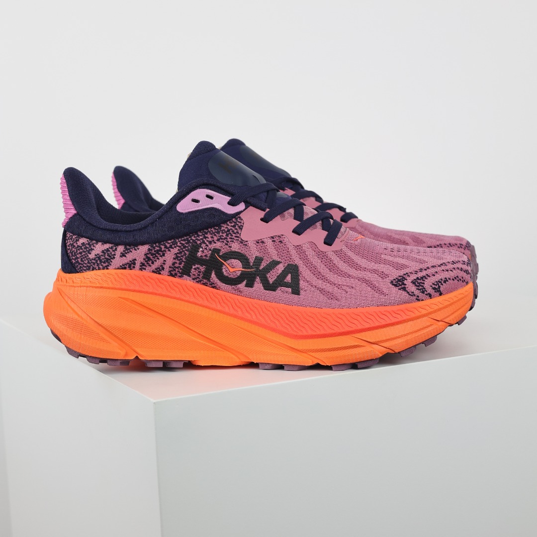 240 Hoka One One Challenger ATR 7 Low 挑战者7代系列纱休闲运动慢跑鞋