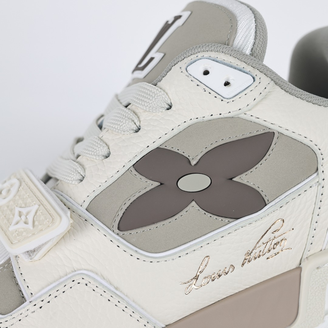 C6 Guangdong original high-end version new color first shipment Donkey brand LV Tariner 24s most popular fashion shoes