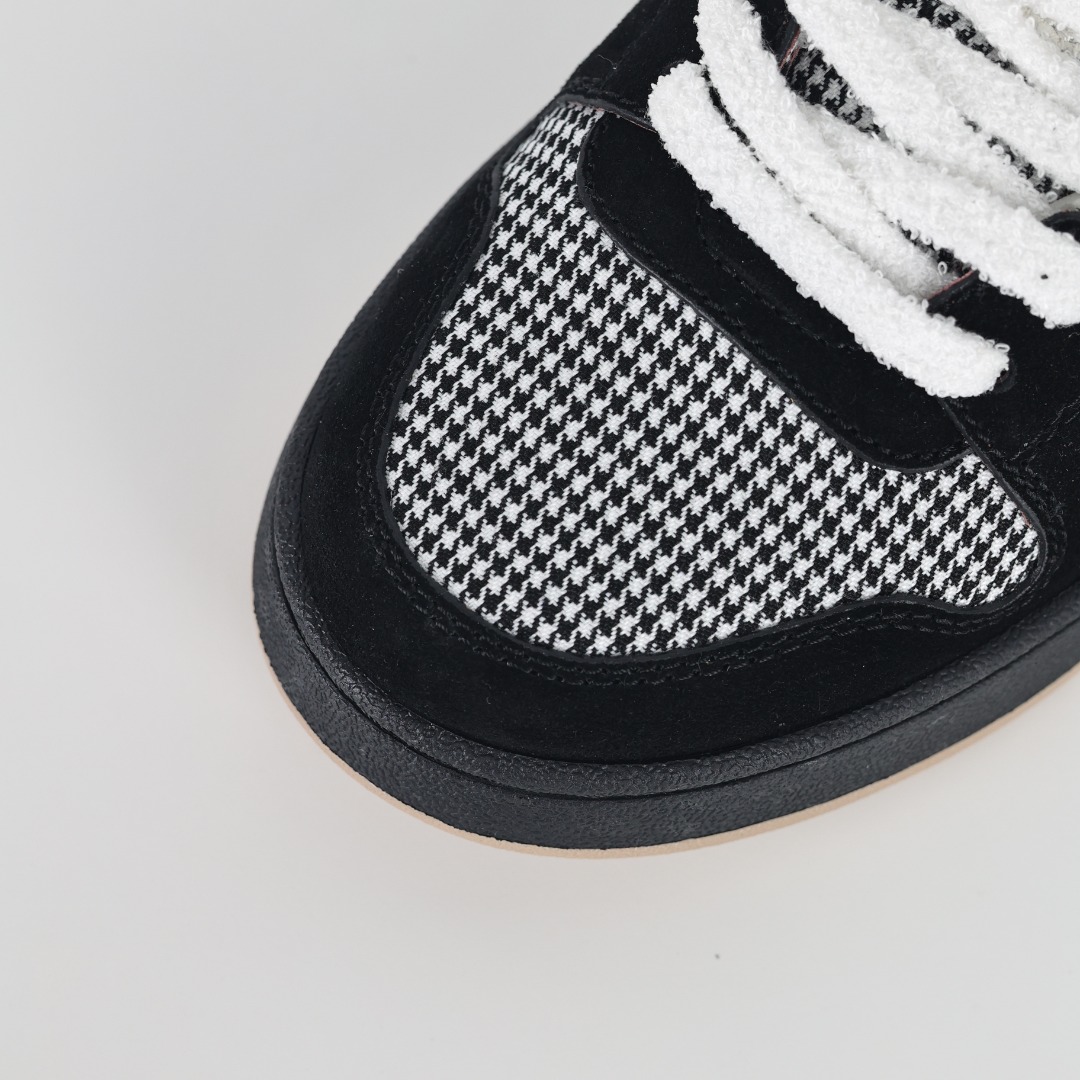 D4 Guangdong original quality 15 color version FENDI Match sneaters low-top sneakers
