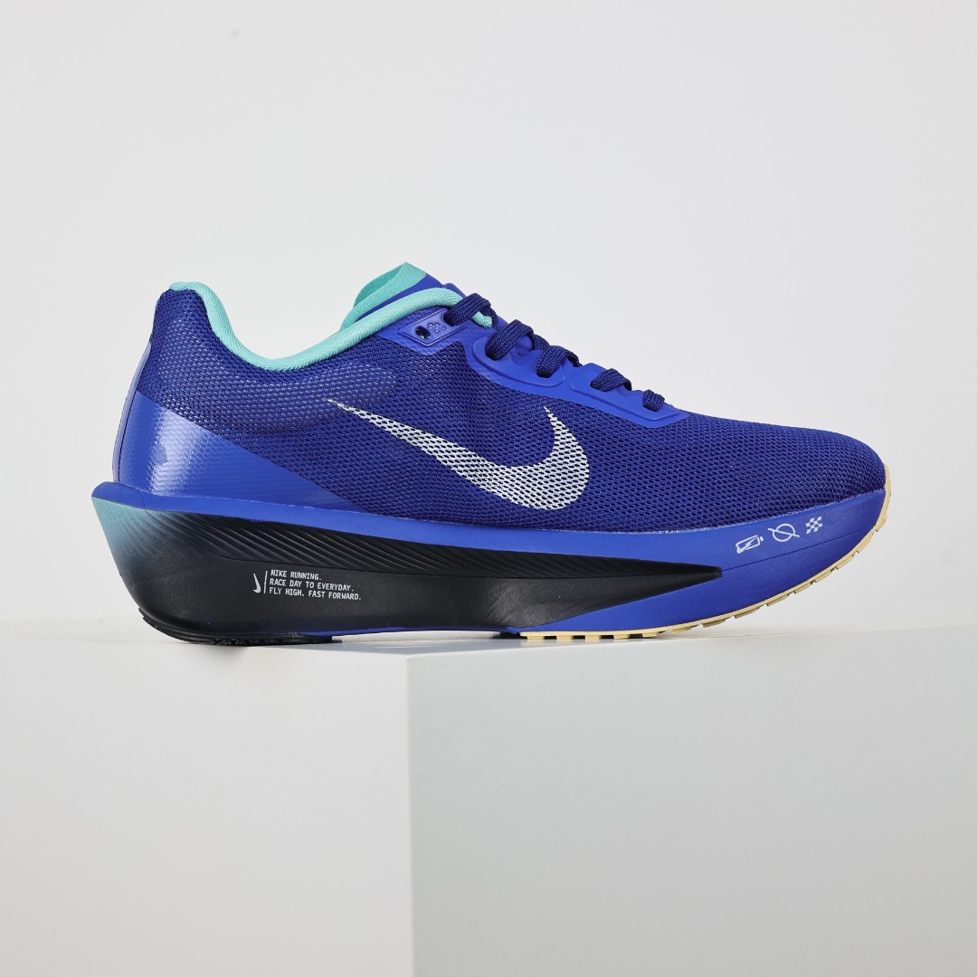 Nike Air Zoom Pegasus 登月跑鞋网面透气跑步鞋 FD2723-701