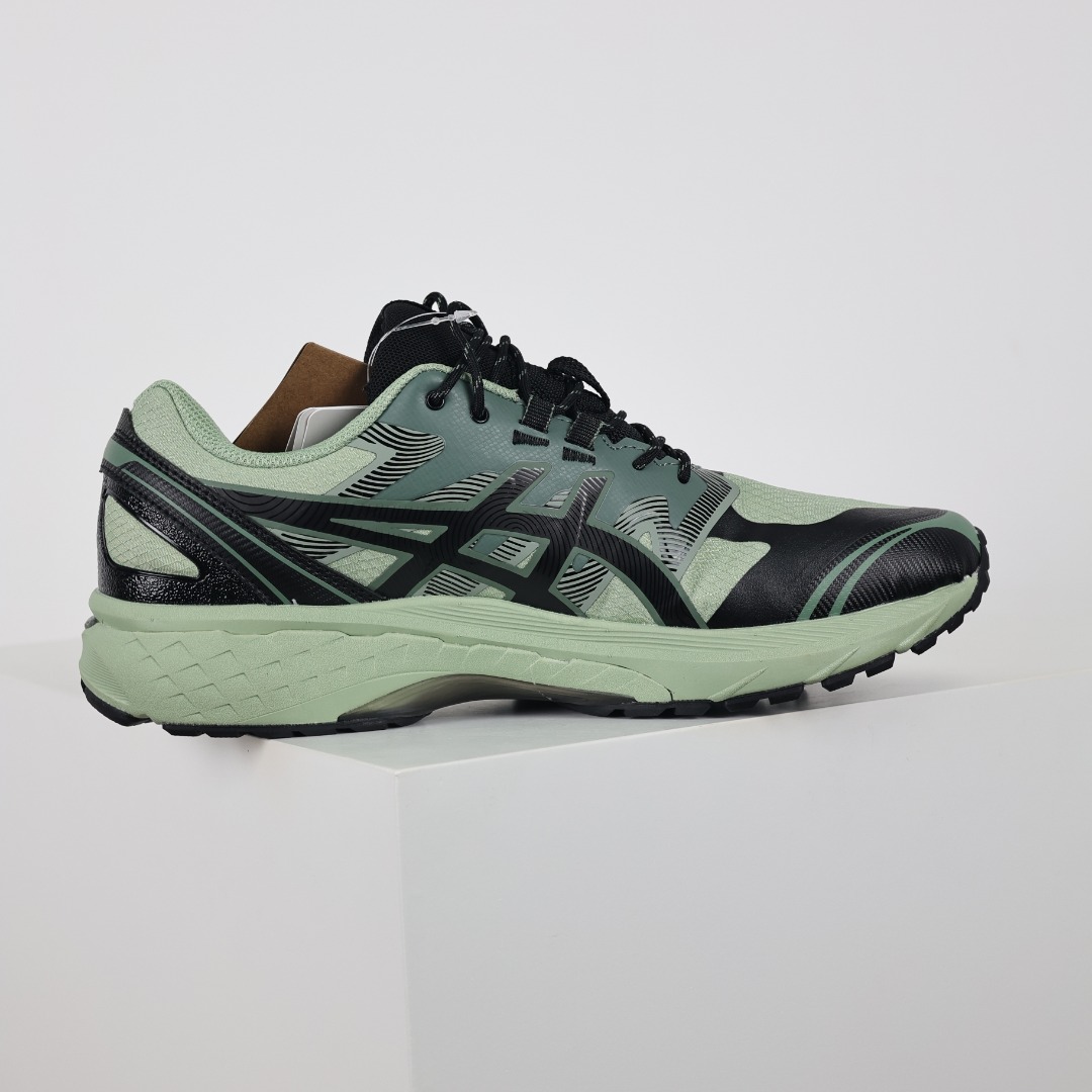 Asics 亚瑟士 GEL-Terrain 低帮运动休闲跑步鞋 1203A342-300