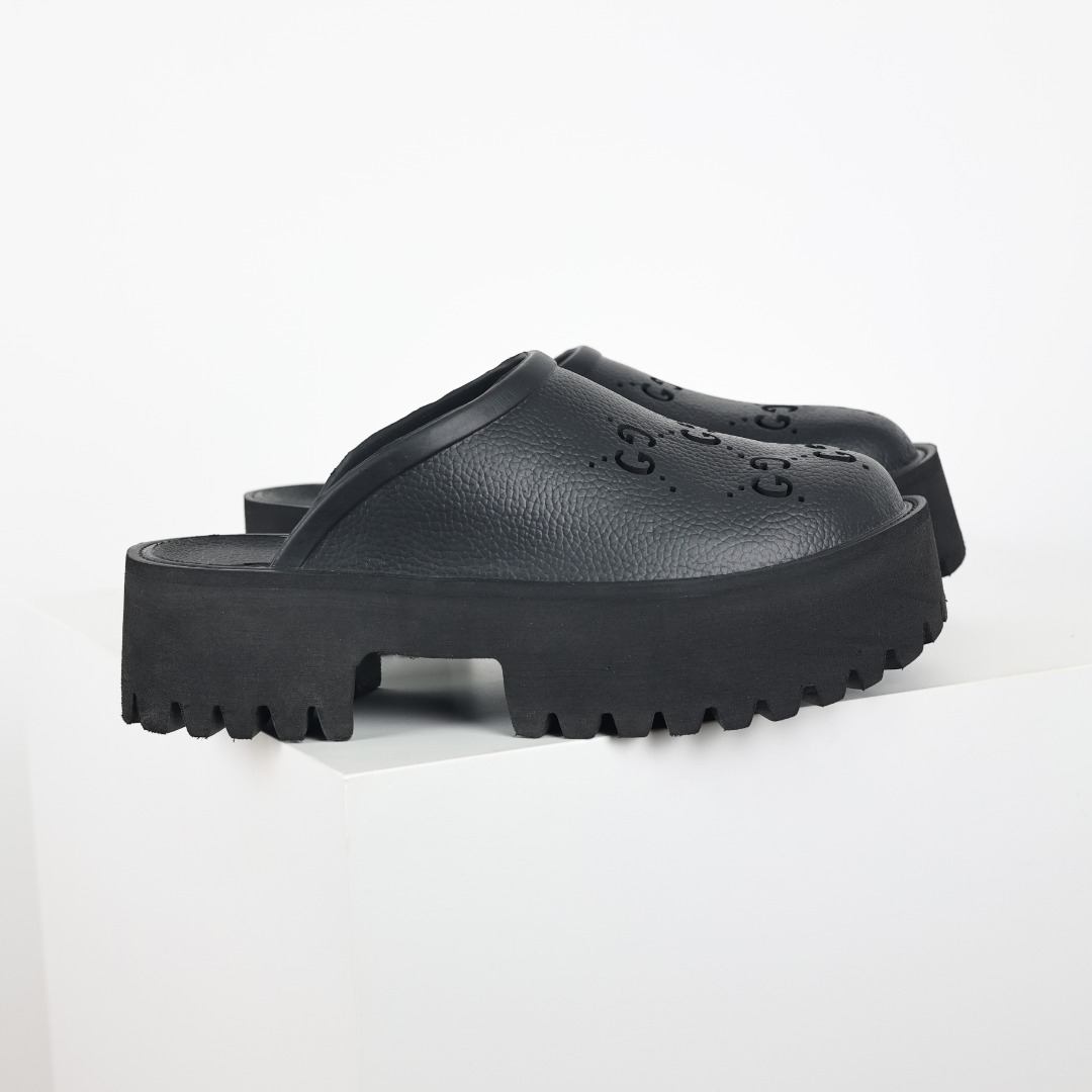 古驰GUCCI Elea Logo Slip On Sandal 埃利亚系列拖鞋式凉鞋镂空GG互扣