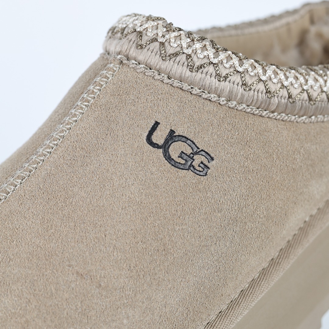 UGG Tazz系列 菜籽色半拖 鞋面防水材质 2-3 厘米羊绒鞋垫