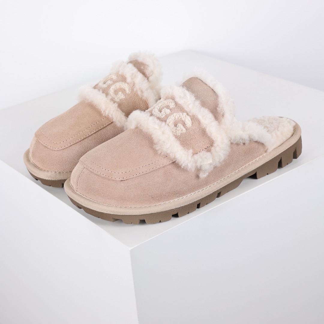 UGG Ozwear 24s 8月上市澳版官网已发售 方圆胖丁毛拖 新款羊毛刺绣半拖毛毛拖雪地靴四色出货