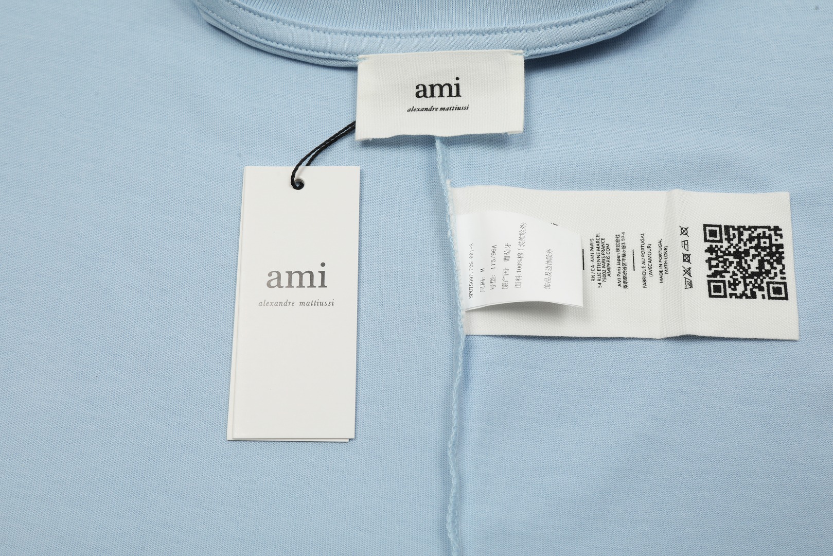 Ami/艾米 24ss 经典金属章仔短袖-莆田鞋,莆田鞋货源,高仿鞋,高仿鞋货源,安福档口,莆田高仿鞋,莆田鞋批发,高仿鞋批发,莆田高仿运动鞋,高仿运动鞋,莆田运动鞋 Ami/艾米 24ss 经典金属章仔短袖