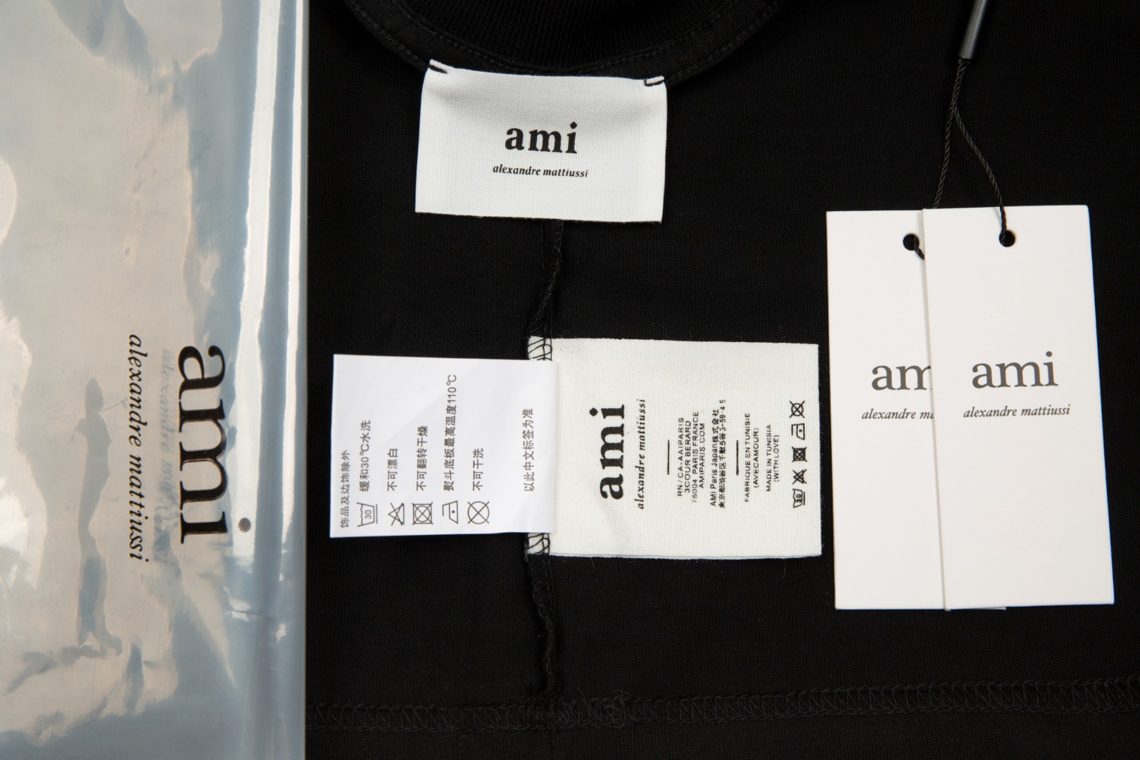 Ami/艾米 24SS 植绒大章仔短袖-Chinese UA Cheap High Quatity Brand Clothes Bags handbags Sneakers wholesale wholesaler seller from China Factory suppliers Fashion Clothing Shoes best Quality Beautiful Price Ami/艾米 24SS 植绒大章仔短袖
