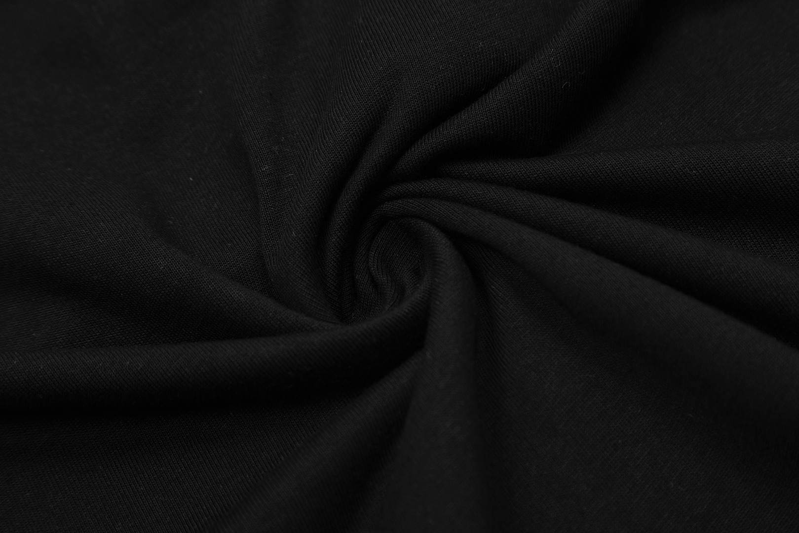 Loewe/罗意威24SS金丝错位刺绣LOGO短袖-Chinese UA Cheap High Quatity Brand Clothes Bags handbags Sneakers wholesale wholesaler seller from China Factory suppliers Fashion Clothing Shoes best Quality Beautiful Price Loewe/罗意威24SS金丝错位刺绣LOGO短袖