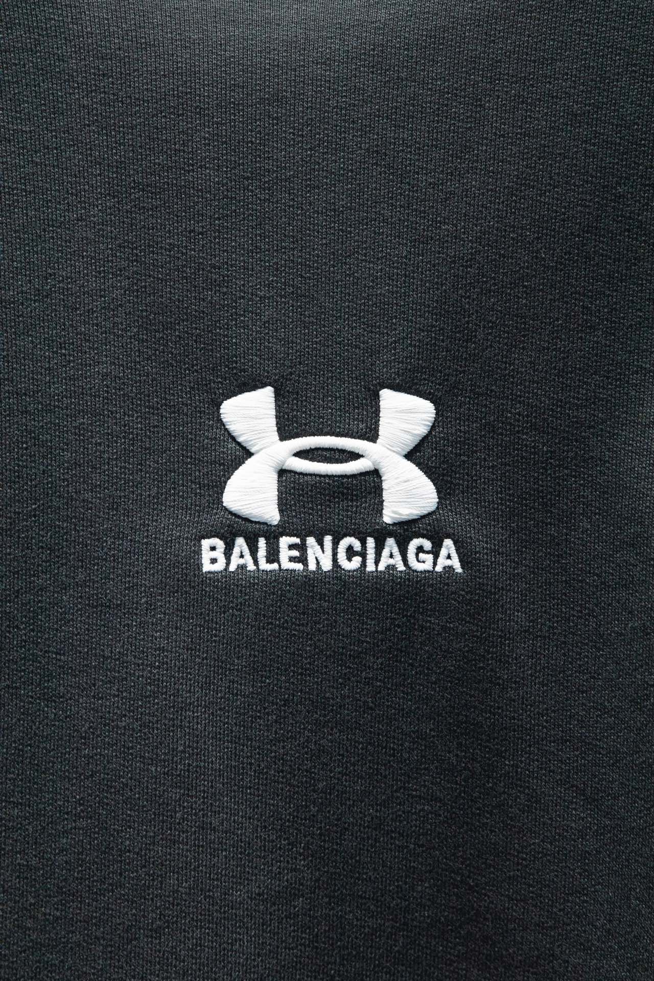 Balenciaga/巴黎世家 24ss安德玛联名刺绣l0go长袖