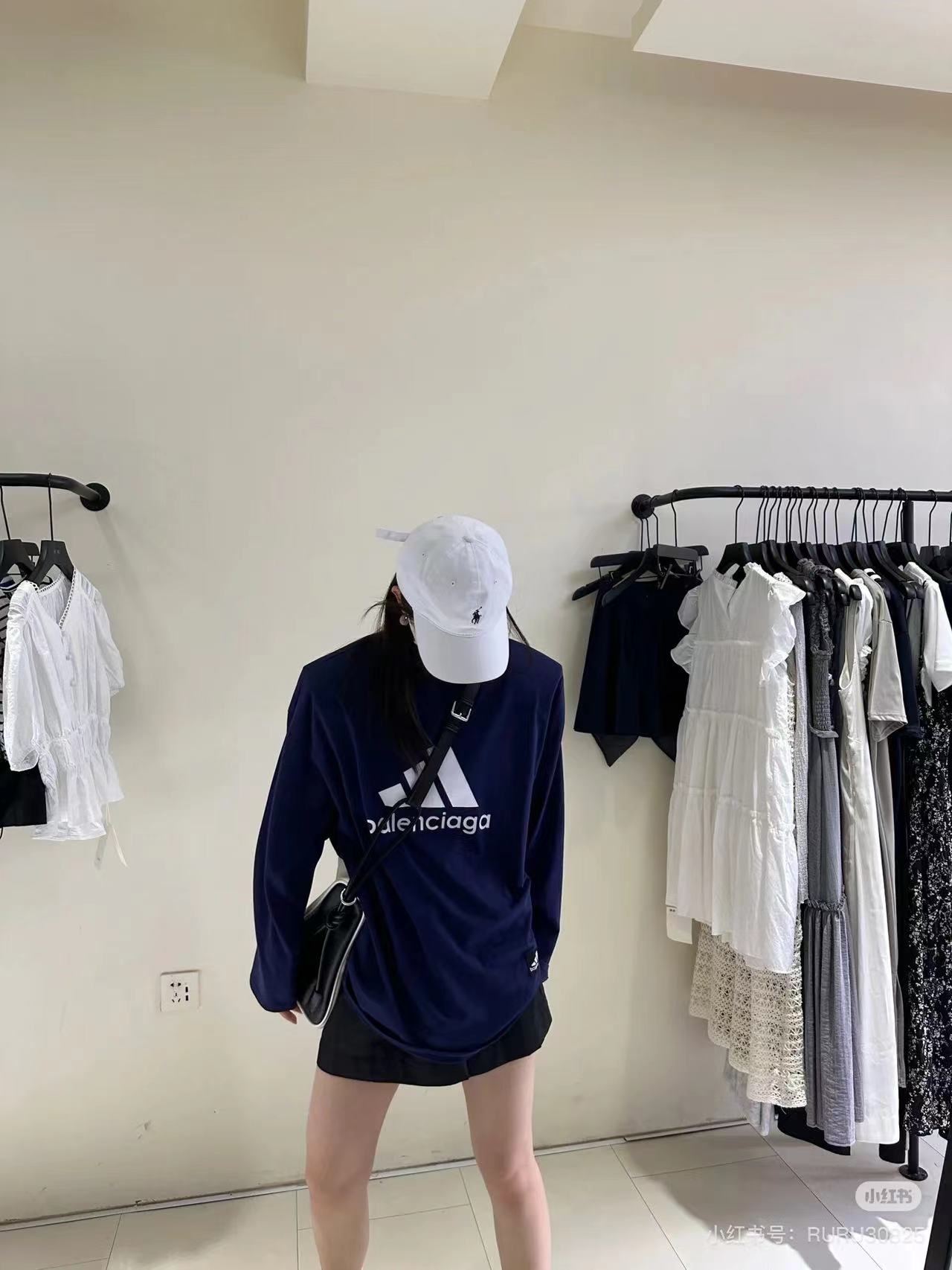 Balenciaga& Adidas 24ss 刺绣ogo双面穿长袖 模特图#