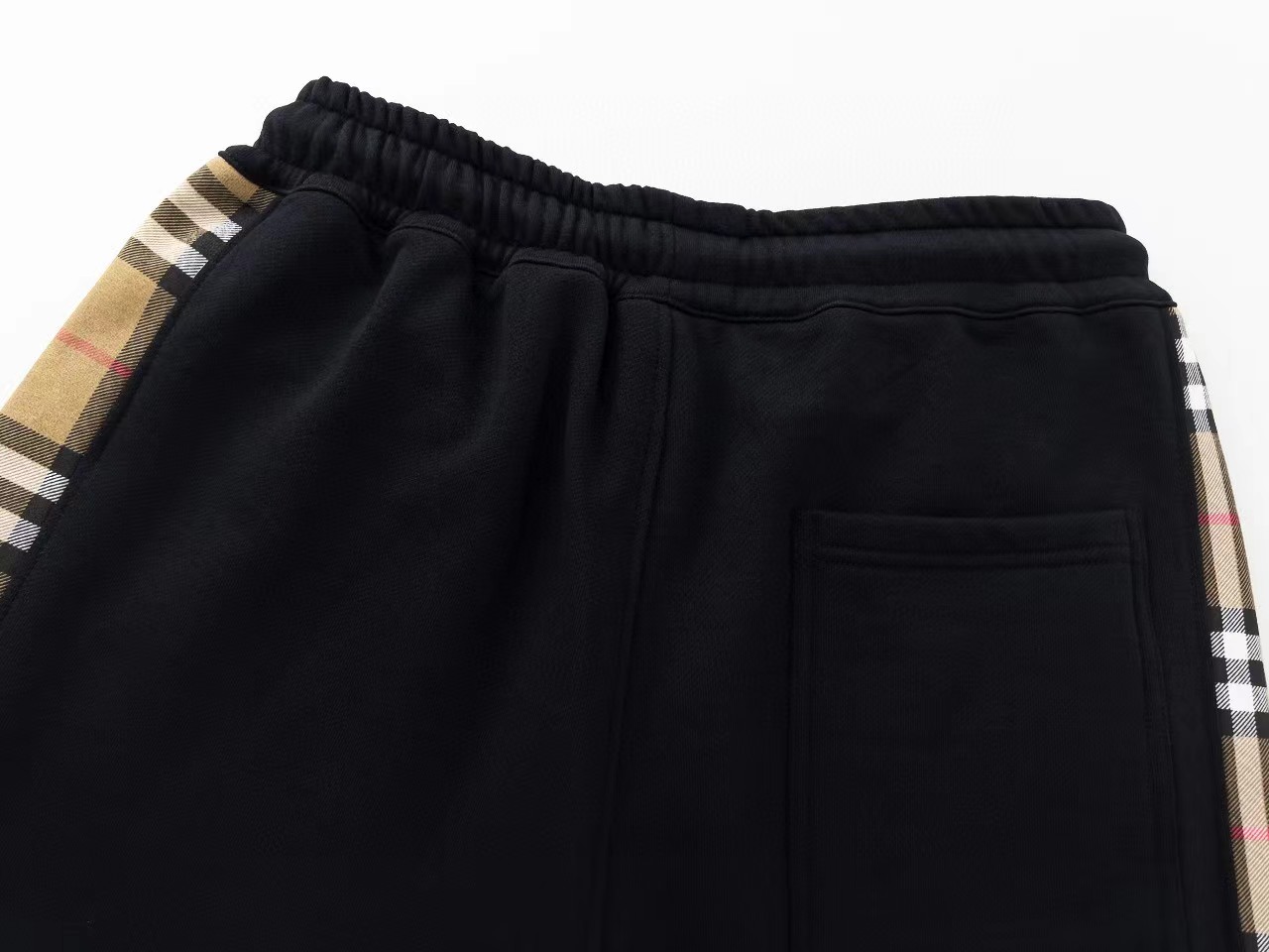 Burberry/巴宝莉 24Fw侧边格纹织带拼接毛圈卫裤黑色-High Quatity Cheap Brand wholesale wholesaler seller Clothes Bags handbags Sneakers Top Fashion Clothing Shoes from China Factory Chinese suppliers best Quality Beautiful Price Burberry/巴宝莉 24Fw侧边格纹织带拼接毛圈卫裤黑色